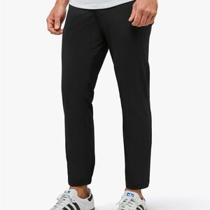 CUTS AO Jogger Men’s Size Large